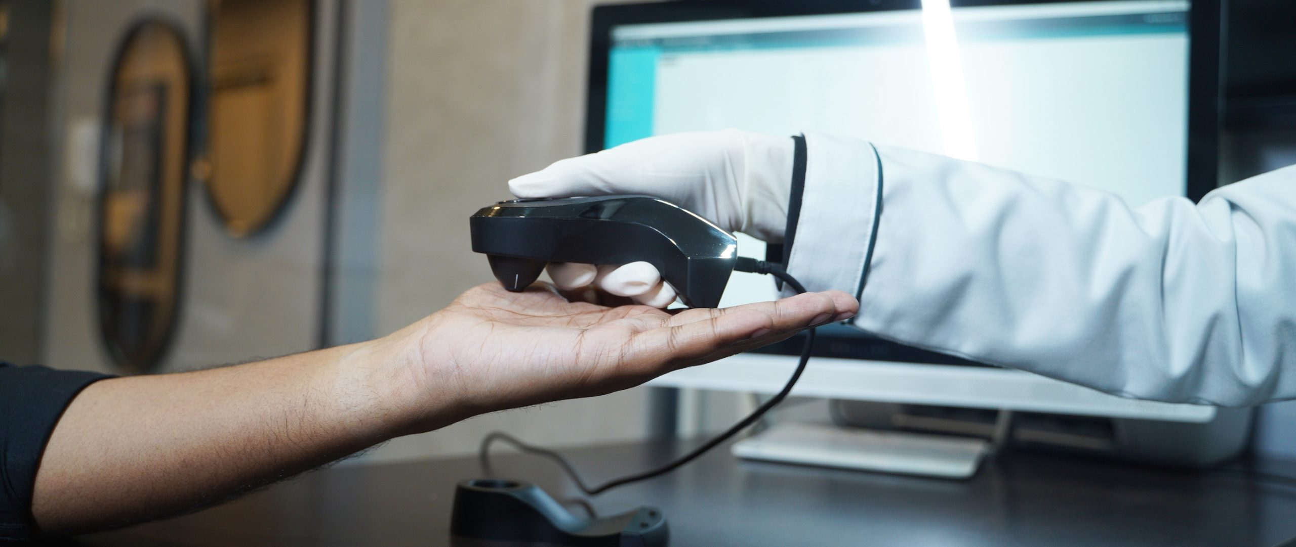 Tired, Stressed, or Low on Energy? How Oligoscan Can Help Detect the Root Cause 